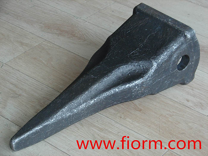 鍛打的小鬆400尖鬥齒